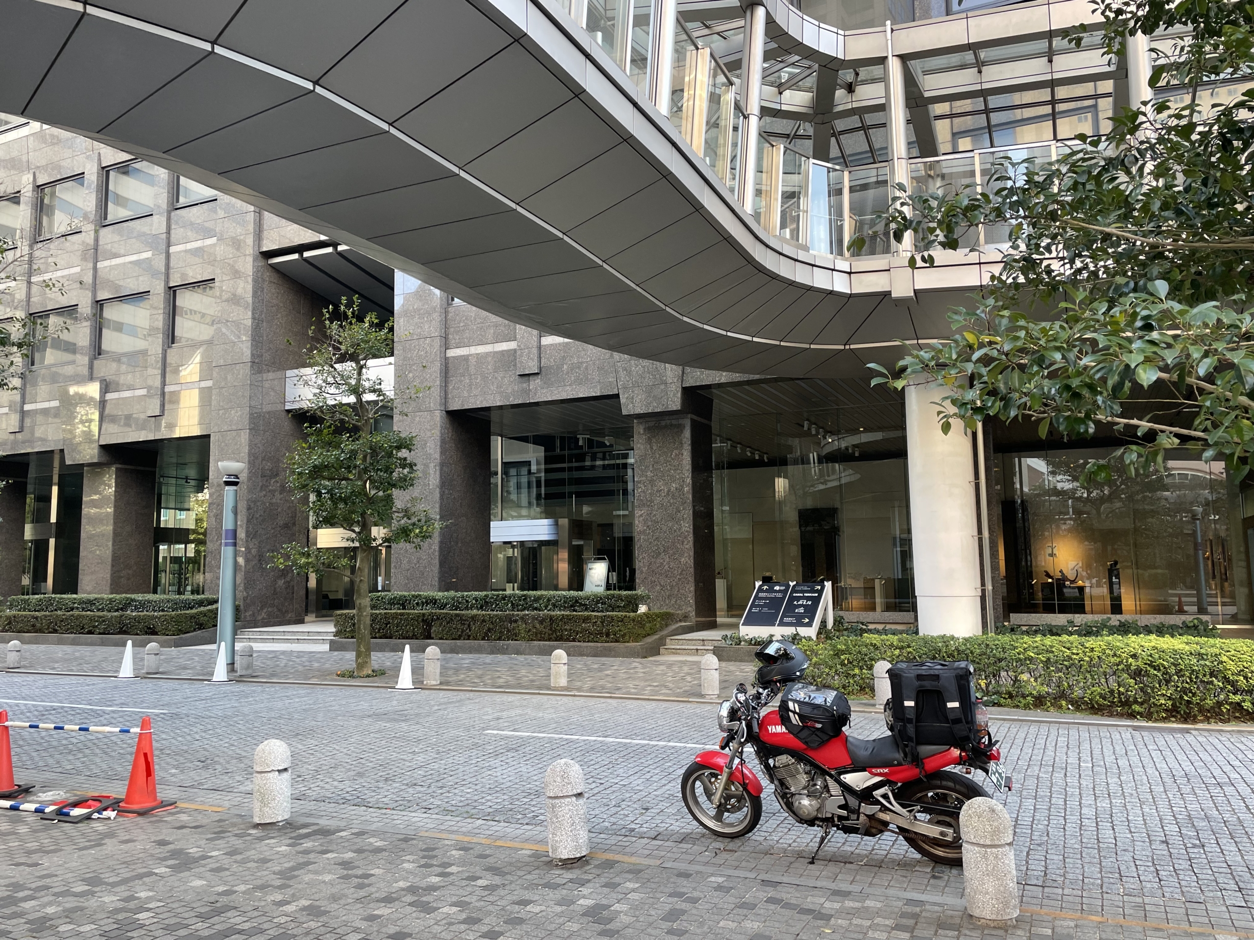 SRX400でフードデリバリー