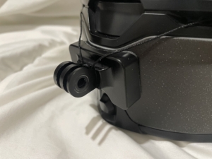 AGV K6に顎マウントベースを取り付けた様子-2