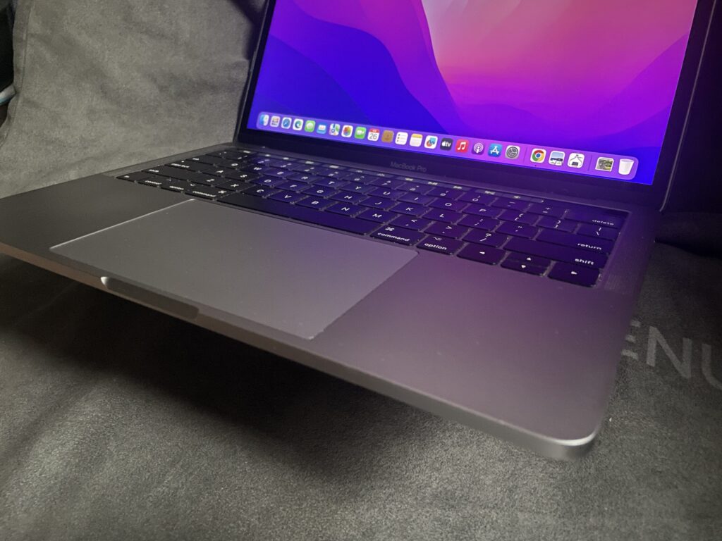 バタフライキーボードの全体